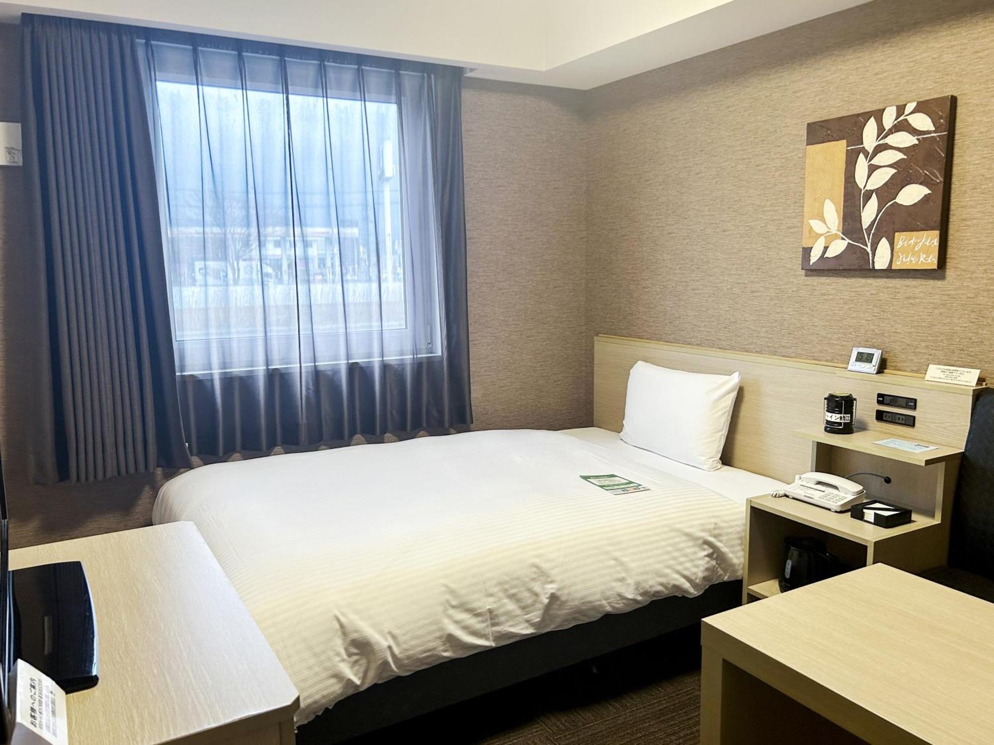 Route-inn -kokudou 8 Gou- Hotel Sabae